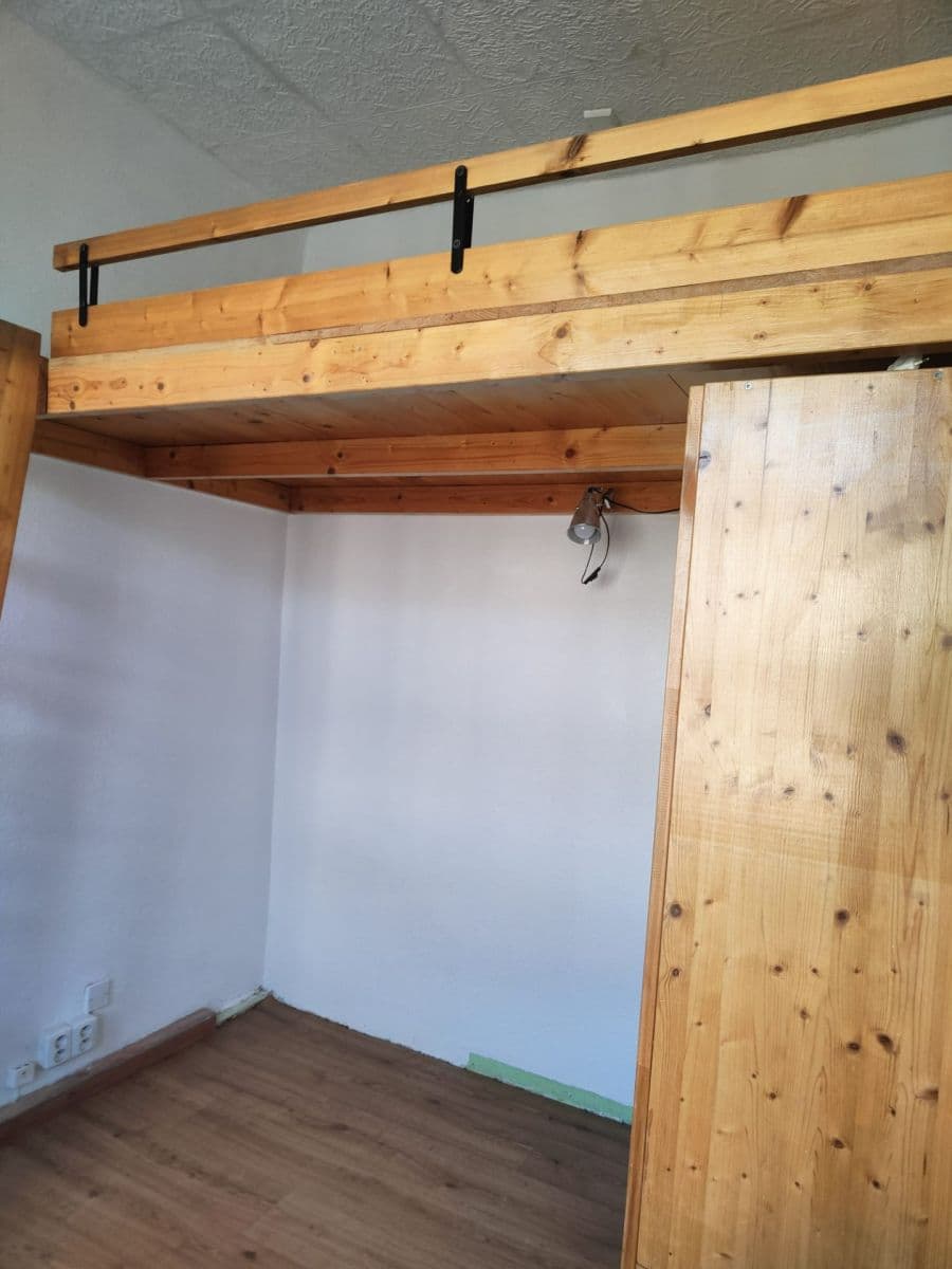 Prenájom bytu 1-izbový 40 m², Kodaňská, Praha, Praha Prenájom bytu 1-izbový 40 m², Kodaňská, Praha, Praha