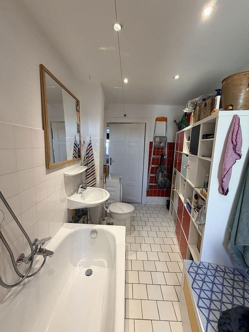 Predaj bytu 4-izbový 130 m², Skalitzer Str. 45, Berlin, Berlín Predaj bytu 4-izbový 130 m², Skalitzer Str. 45, Berlin, Berlín