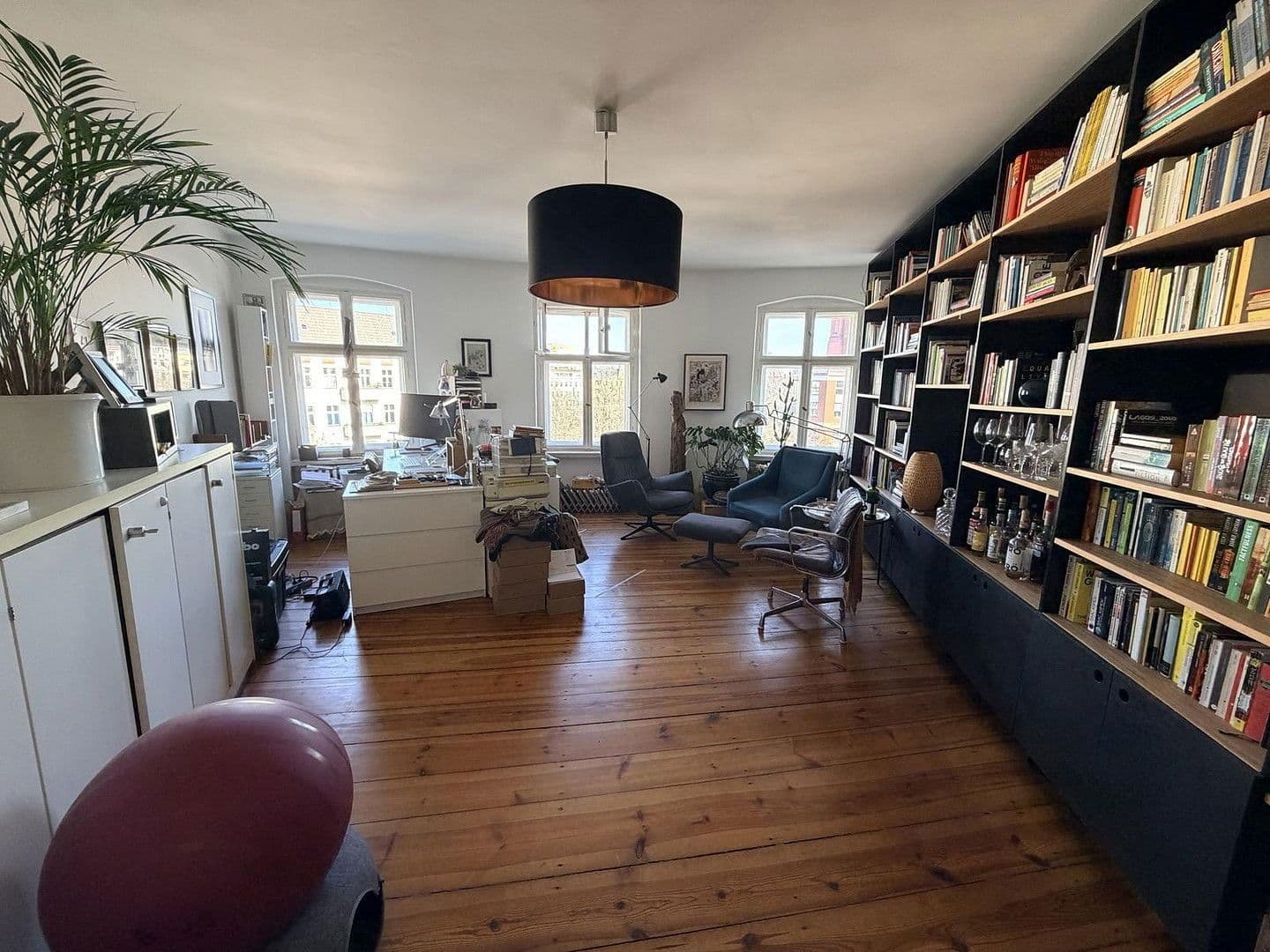 Predaj bytu 4-izbový 130 m², Skalitzer Str. 45, Berlin, Berlín Predaj bytu 4-izbový 130 m², Skalitzer Str. 45, Berlin, Berlín