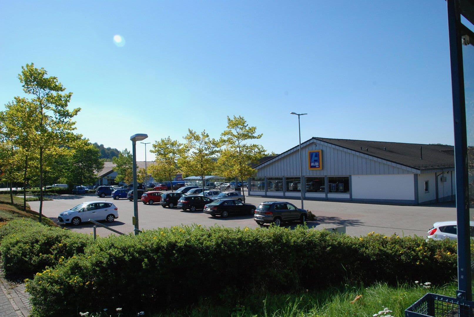 Prenájom nebytového priestoru 6.742 m², Allerburg 19-21, Namborn, Sársko Prenájom nebytového priestoru 6.742 m², Allerburg 19-21, Namborn, Sársko