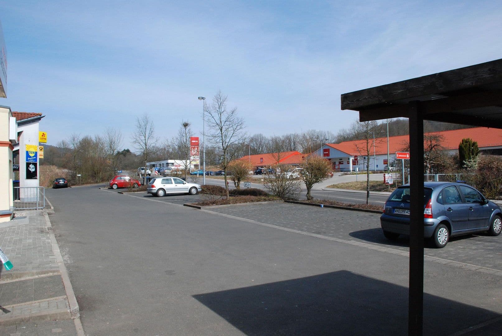 Prenájom nebytového priestoru 6.742 m², Allerburg 19-21, Namborn, Sársko Prenájom nebytového priestoru 6.742 m², Allerburg 19-21, Namborn, Sársko