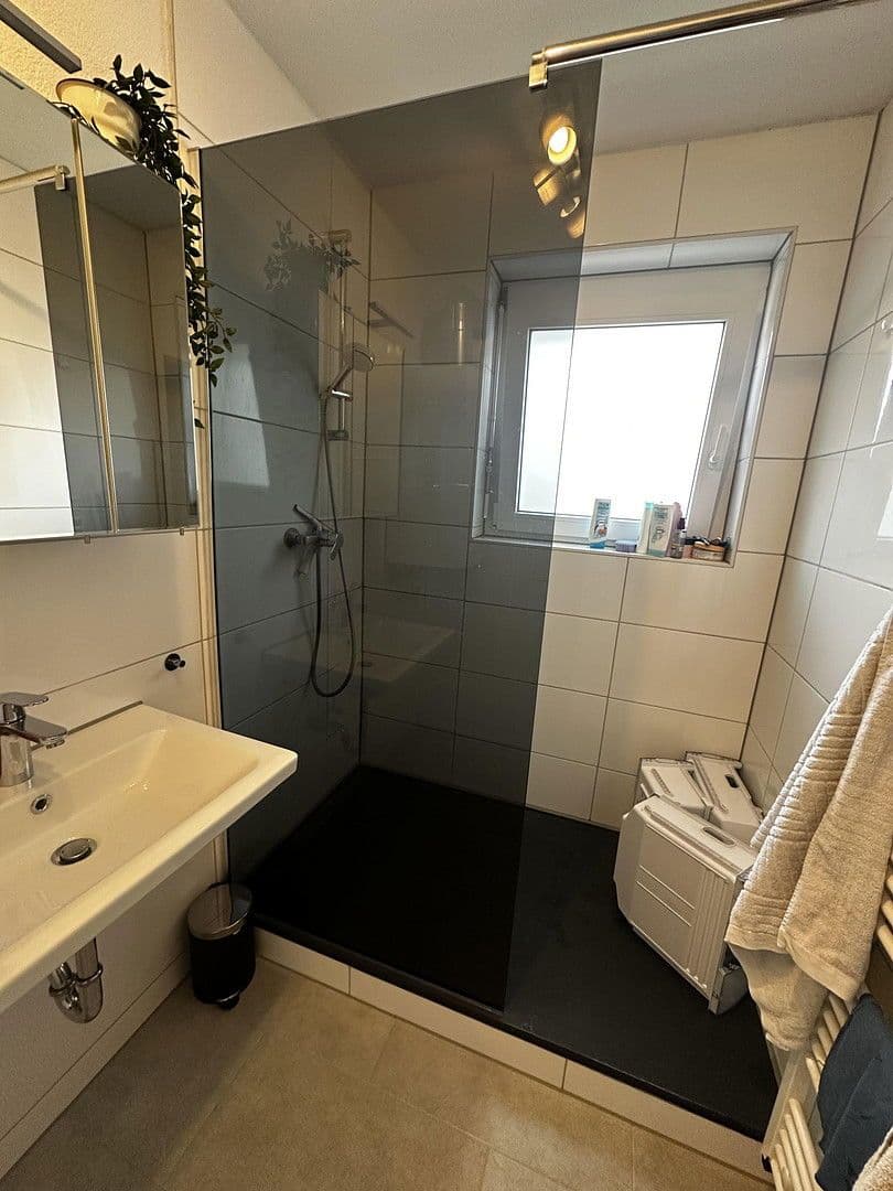 Prenájom bytu 3-izbový 85 m², Fuchshofstrasse 8, Ludwigsburg, Bádensko-Wurttembersko Prenájom bytu 3-izbový 85 m², Fuchshofstrasse 8, Ludwigsburg, Bádensko-Wurttembersko