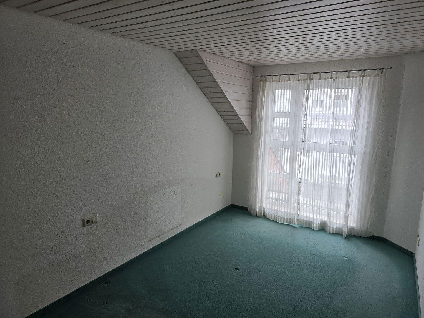 Predaj domu 110 m², pozemek 110 m², Gäufelden, Bádensko-Wurttembersko Predaj domu 110 m², pozemek 110 m², Gäufelden, Bádensko-Wurttembersko
