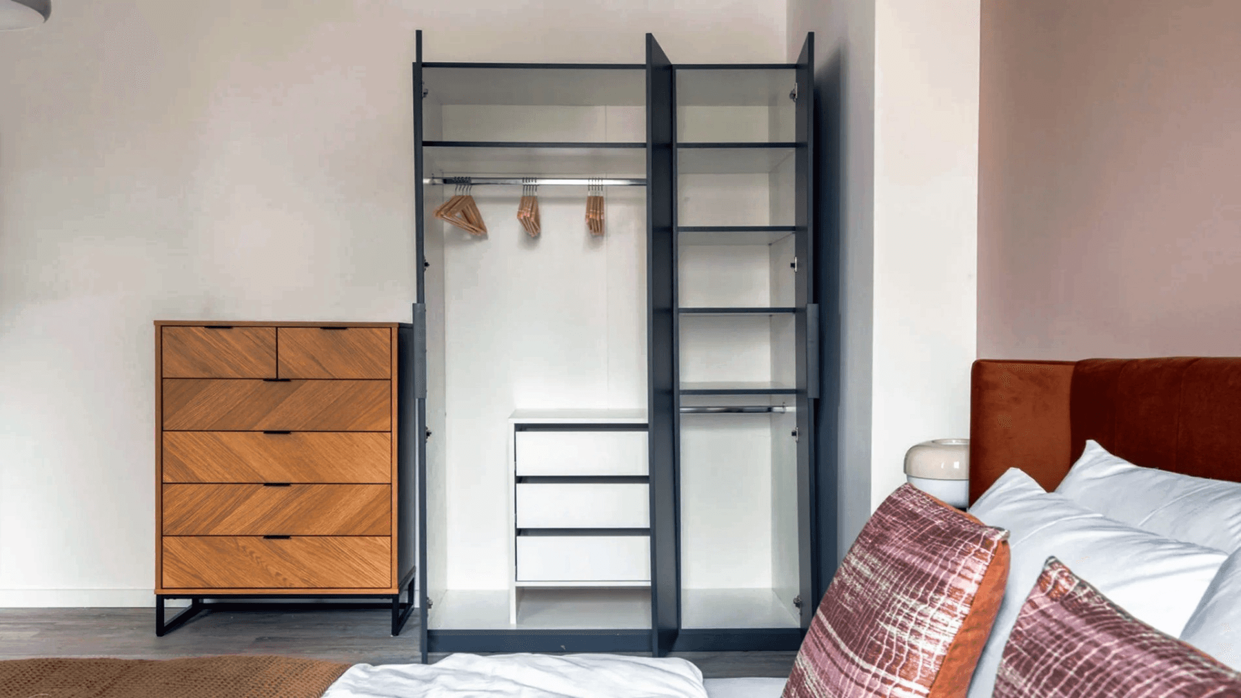 Prenájom bytu 2-izbový 62 m², Berlin, Berlín Prenájom bytu 2-izbový 62 m², Berlin, Berlín