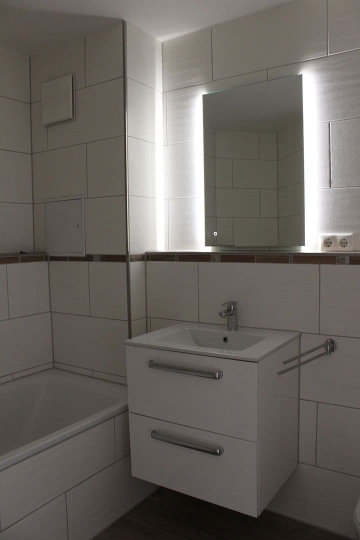 Prenájom bytu 2-izbový 55 m², Siedlung 18, Wachau, Sasko Prenájom bytu 2-izbový 55 m², Siedlung 18, Wachau, Sasko