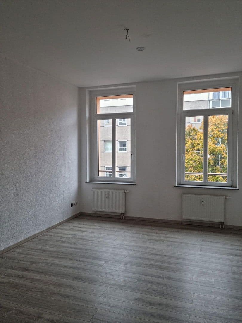Prenájom bytu 4-izbový 122 m², Halberstädter Straße, Magdeburg, Sasko-Anhaltsko Prenájom bytu 4-izbový 122 m², Halberstädter Straße, Magdeburg, Sasko-Anhaltsko