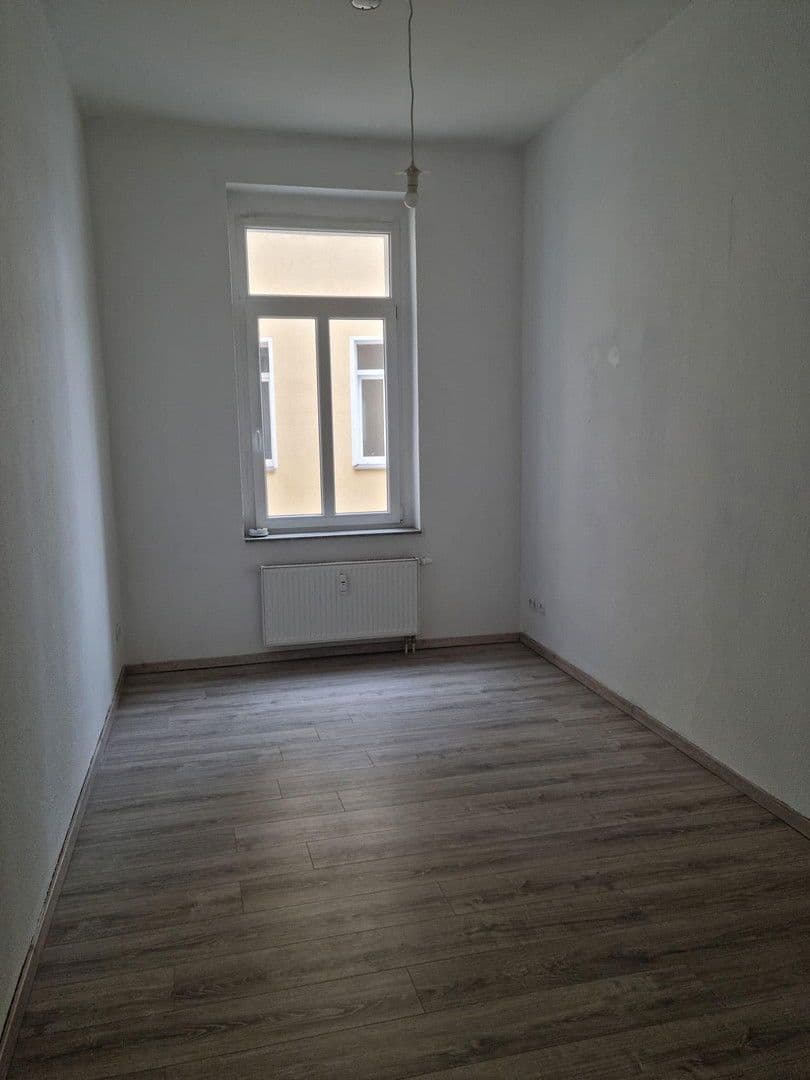 Prenájom bytu 4-izbový 122 m², Halberstädter Straße, Magdeburg, Sasko-Anhaltsko Prenájom bytu 4-izbový 122 m², Halberstädter Straße, Magdeburg, Sasko-Anhaltsko
