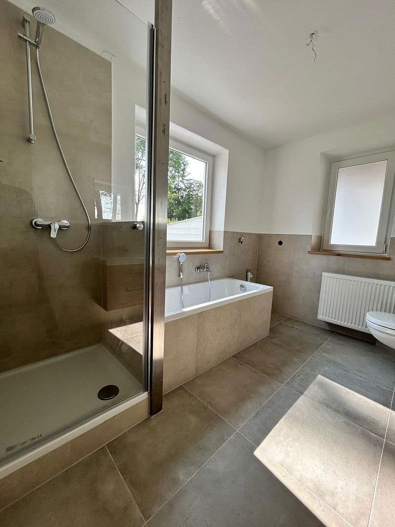 Prenájom bytu 2-izbový 117 m², Außerrötzing 29, Außernzell, Bavorsko Prenájom bytu 2-izbový 117 m², Außerrötzing 29, Außernzell, Bavorsko