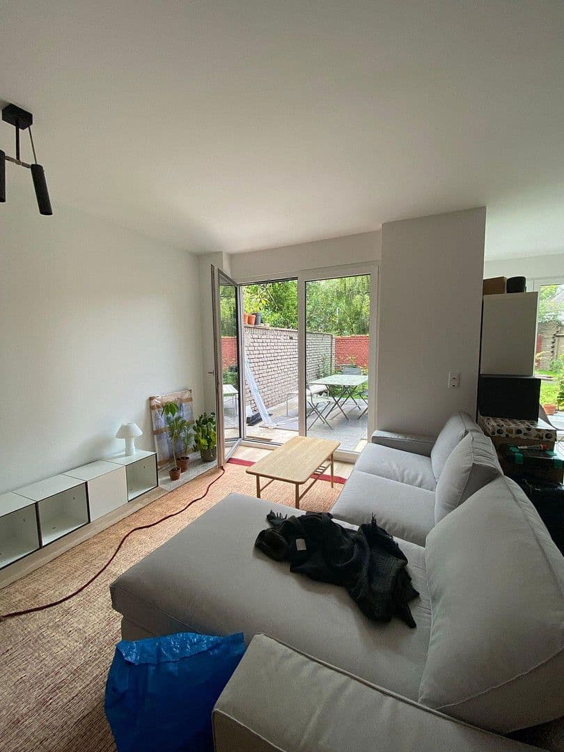 Prenájom bytu 2-izbový 76 m², Iltisstr. 69, Köln, Severné Porýnie - Westfálsko Prenájom bytu 2-izbový 76 m², Iltisstr. 69, Köln, Severné Porýnie - Westfálsko