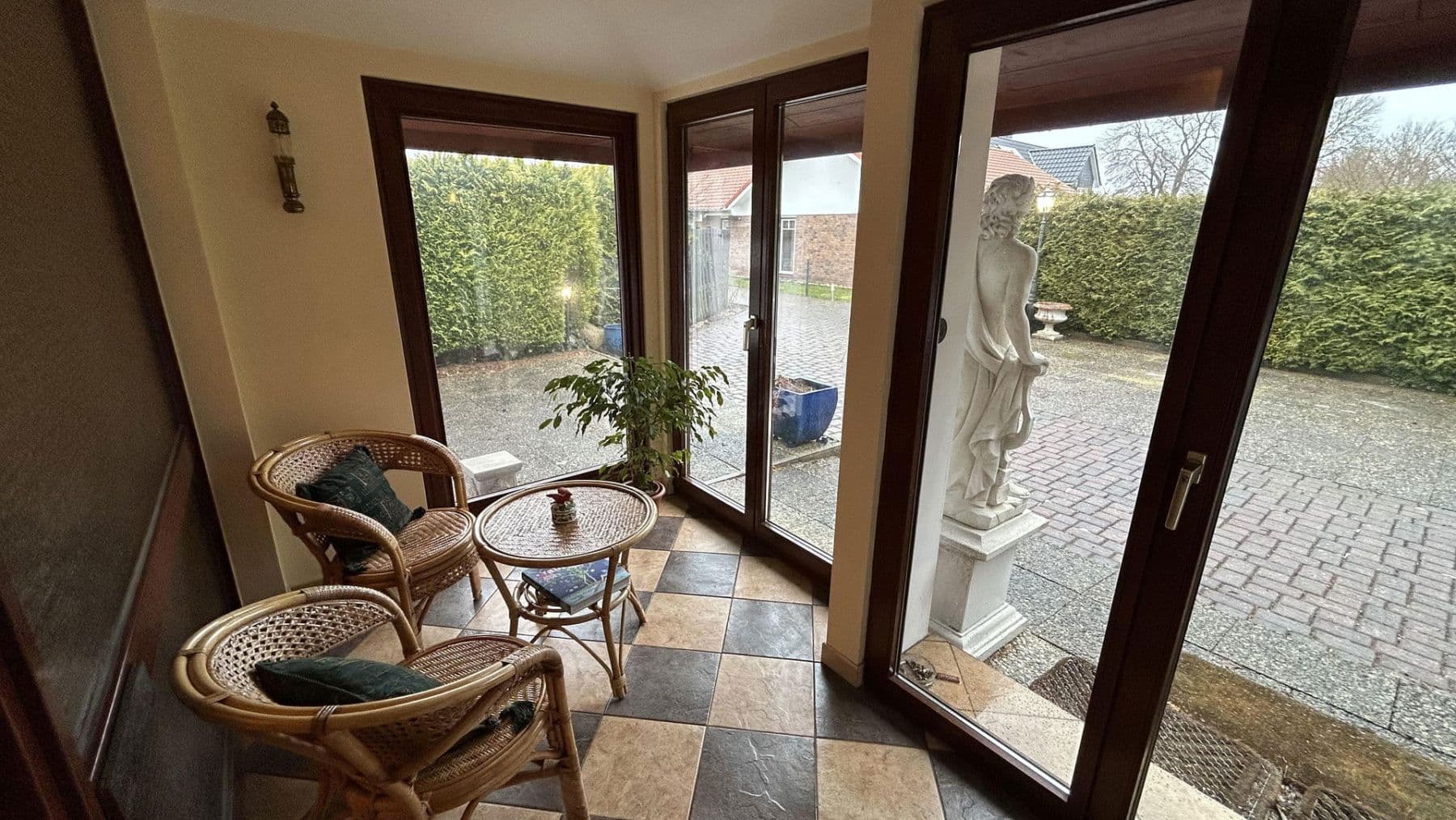 Predaj domu 343 m², pozemek 737 m², Tangstedt, Šlezvicko-Holštajnsko Predaj domu 343 m², pozemek 737 m², Tangstedt, Šlezvicko-Holštajnsko