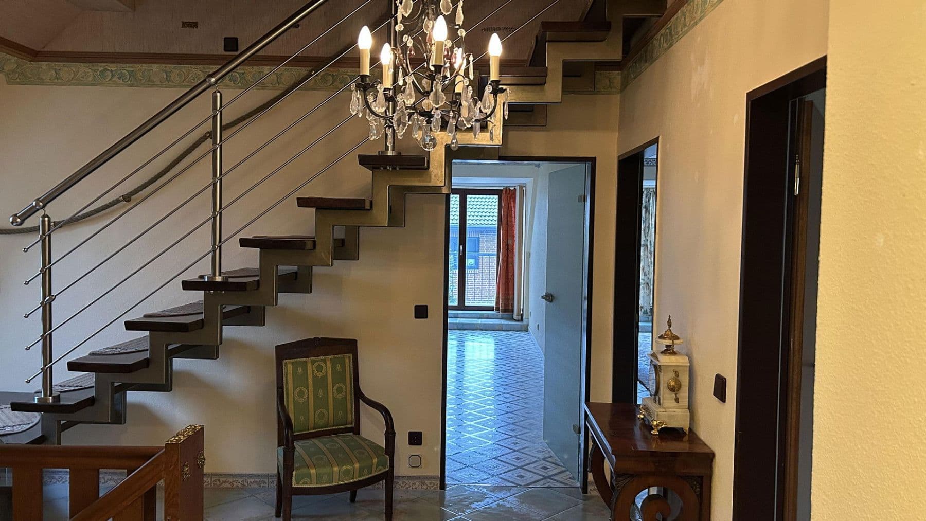 Predaj domu 343 m², pozemek 737 m², Tangstedt, Šlezvicko-Holštajnsko Predaj domu 343 m², pozemek 737 m², Tangstedt, Šlezvicko-Holštajnsko