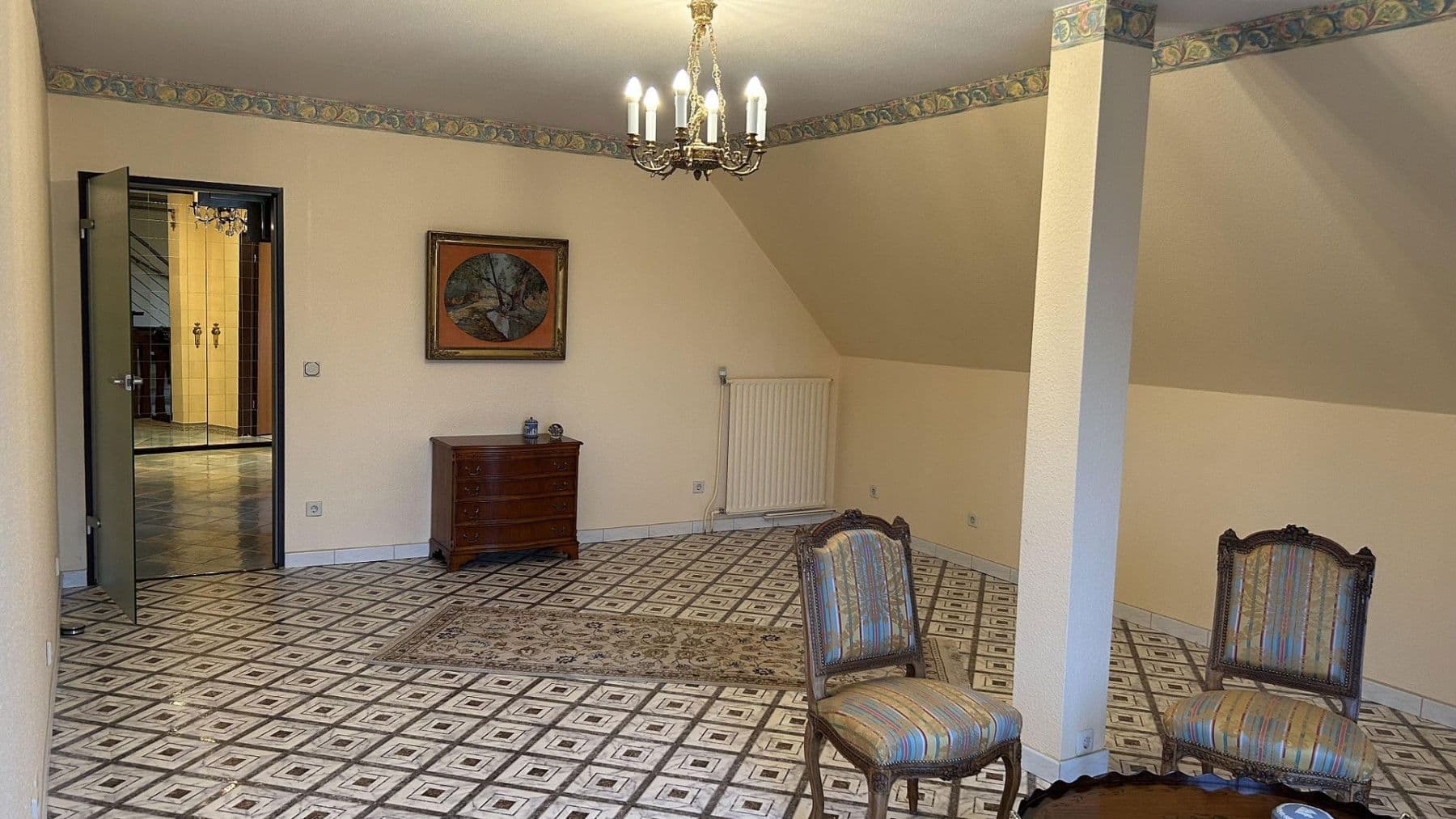 Predaj domu 343 m², pozemek 737 m², Tangstedt, Šlezvicko-Holštajnsko Predaj domu 343 m², pozemek 737 m², Tangstedt, Šlezvicko-Holštajnsko