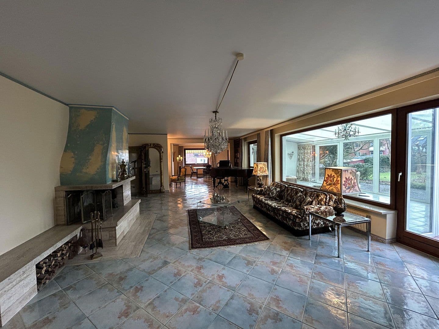 Predaj domu 343 m², pozemek 737 m², Tangstedt, Šlezvicko-Holštajnsko Predaj domu 343 m², pozemek 737 m², Tangstedt, Šlezvicko-Holštajnsko