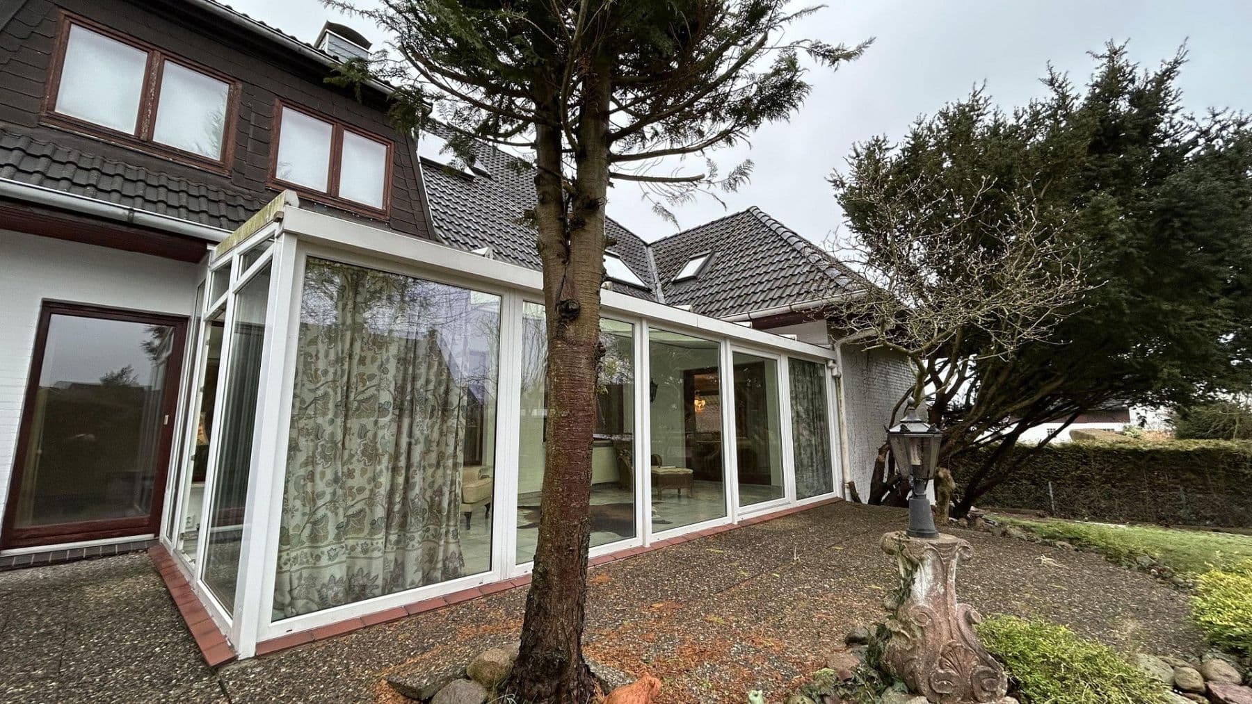 Predaj domu 343 m², pozemek 737 m², Tangstedt, Šlezvicko-Holštajnsko Predaj domu 343 m², pozemek 737 m², Tangstedt, Šlezvicko-Holštajnsko