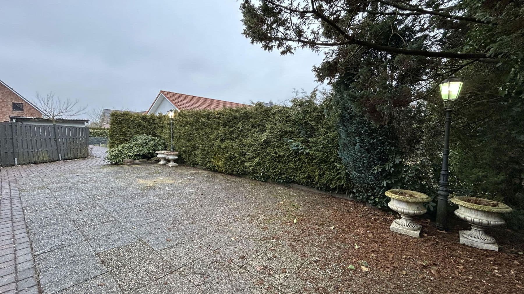 Predaj domu 343 m², pozemek 737 m², Tangstedt, Šlezvicko-Holštajnsko Predaj domu 343 m², pozemek 737 m², Tangstedt, Šlezvicko-Holštajnsko