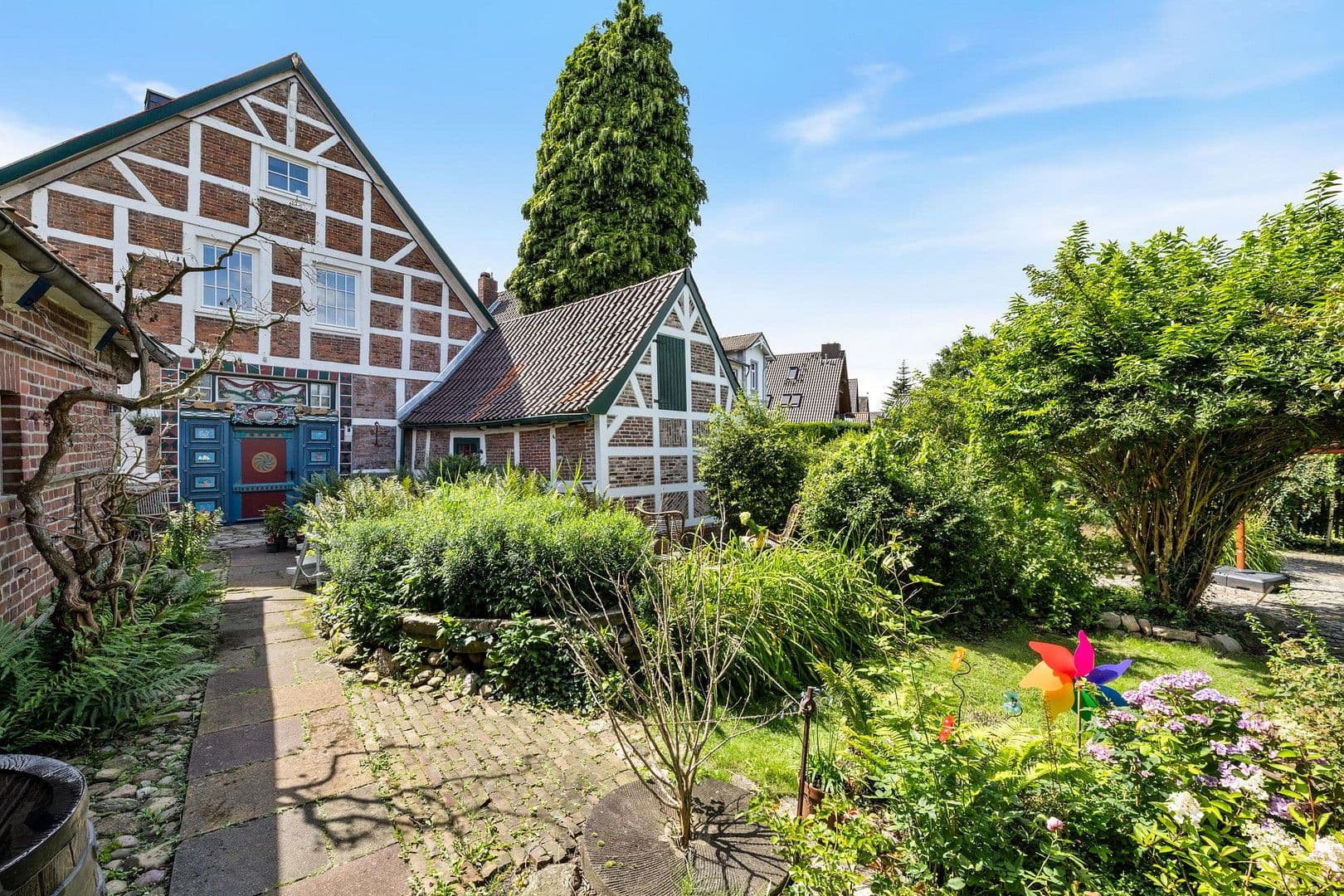 Predaj domu 360 m², pozemek 1.400 m², Jork, Dolné Sasko Predaj domu 360 m², pozemek 1.400 m², Jork, Dolné Sasko