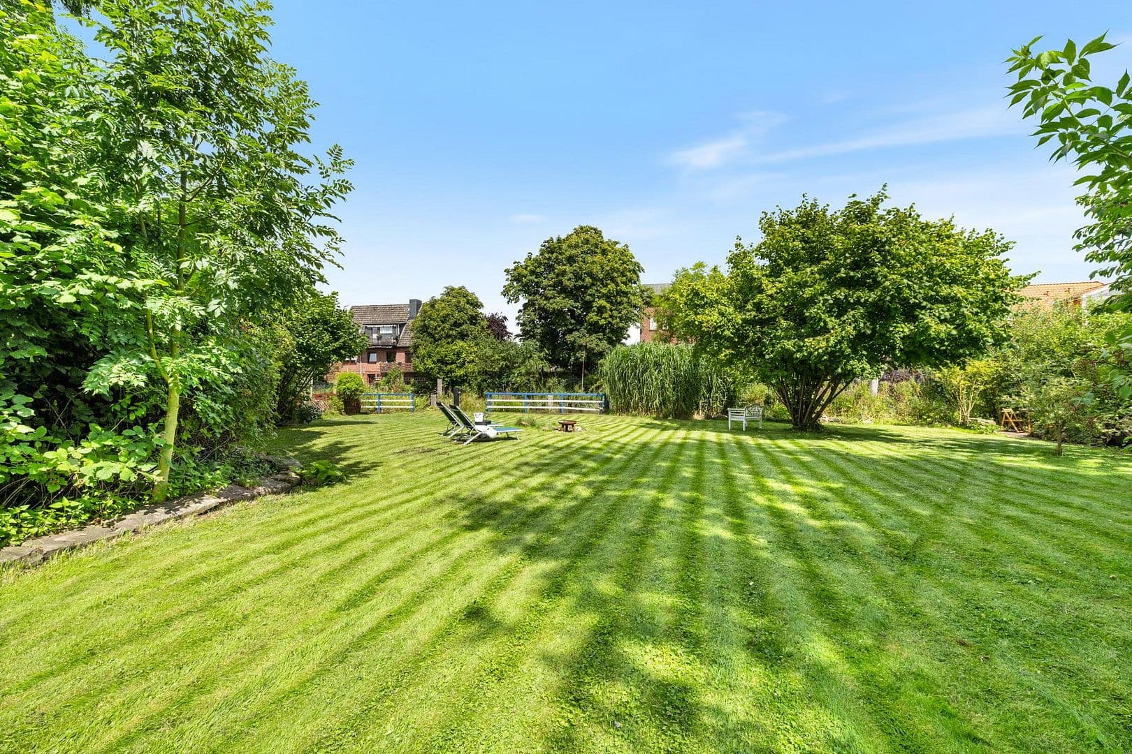 Predaj domu 360 m², pozemek 1.400 m², Jork, Dolné Sasko Predaj domu 360 m², pozemek 1.400 m², Jork, Dolné Sasko