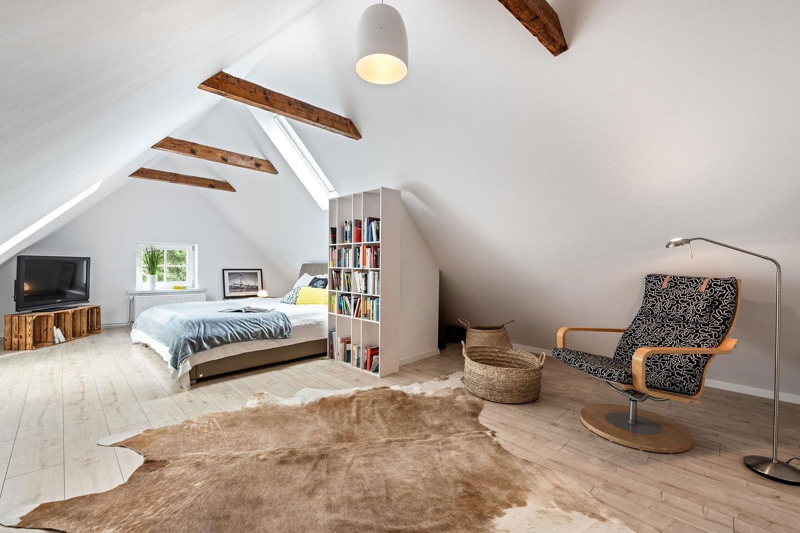 Predaj domu 360 m², pozemek 1.400 m², Jork, Dolné Sasko Predaj domu 360 m², pozemek 1.400 m², Jork, Dolné Sasko