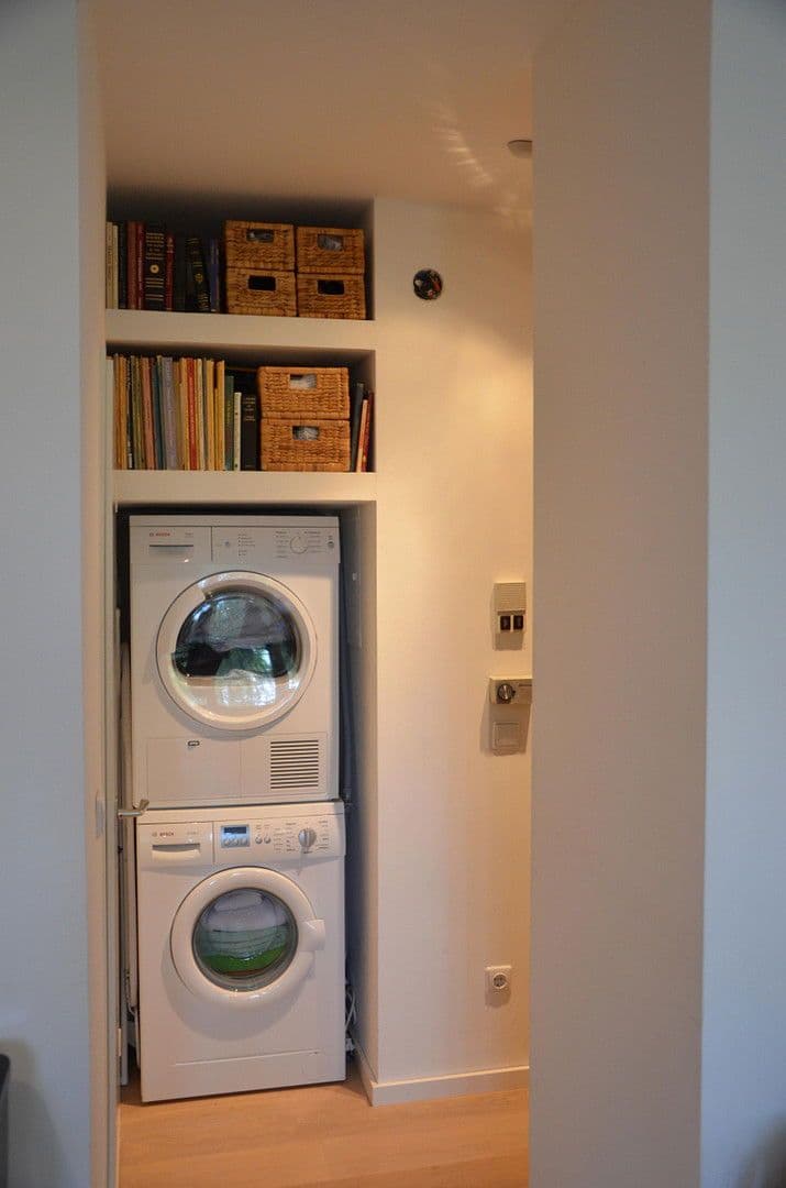 Predaj bytu 1-izbový 31 m², Berlin, Berlín Predaj bytu 1-izbový 31 m², Berlin, Berlín