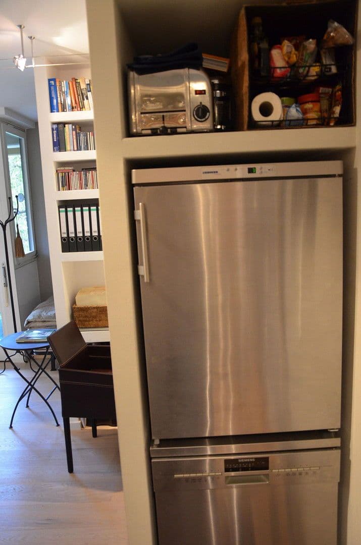 Predaj bytu 1-izbový 31 m², Berlin, Berlín Predaj bytu 1-izbový 31 m², Berlin, Berlín