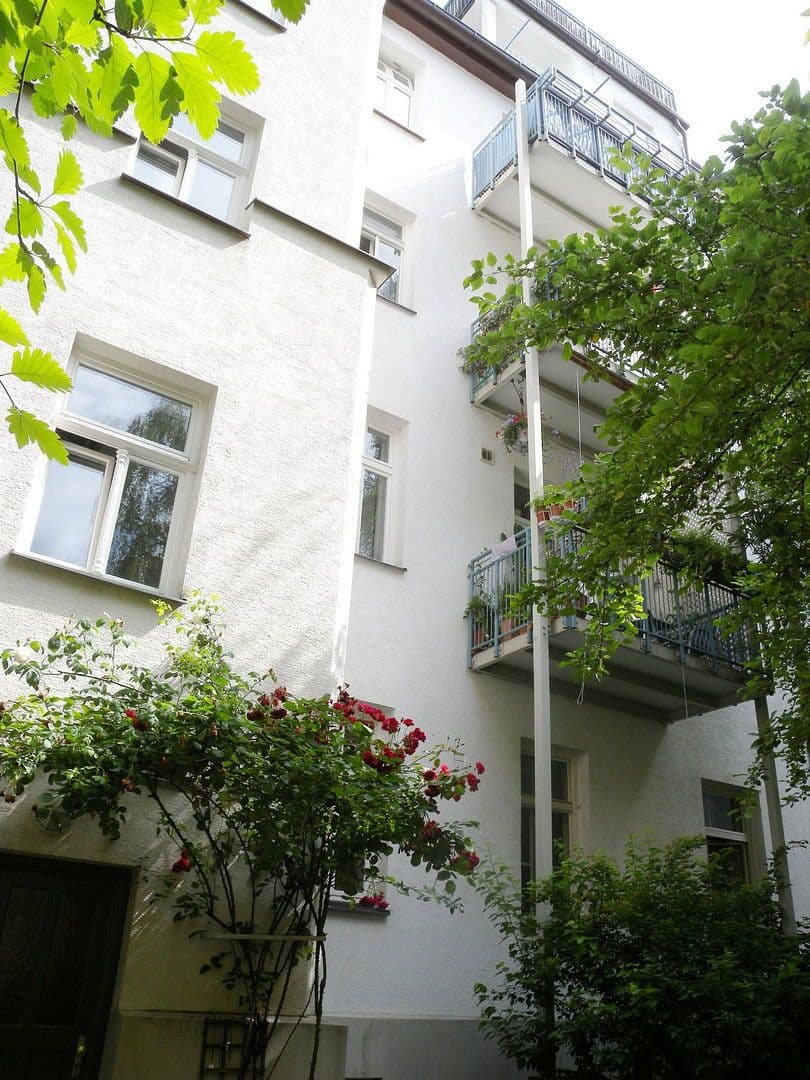 Predaj bytu 3-izbový 87 m², Alramstr. 15, München, Bavorsko Predaj bytu 3-izbový 87 m², Alramstr. 15, München, Bavorsko
