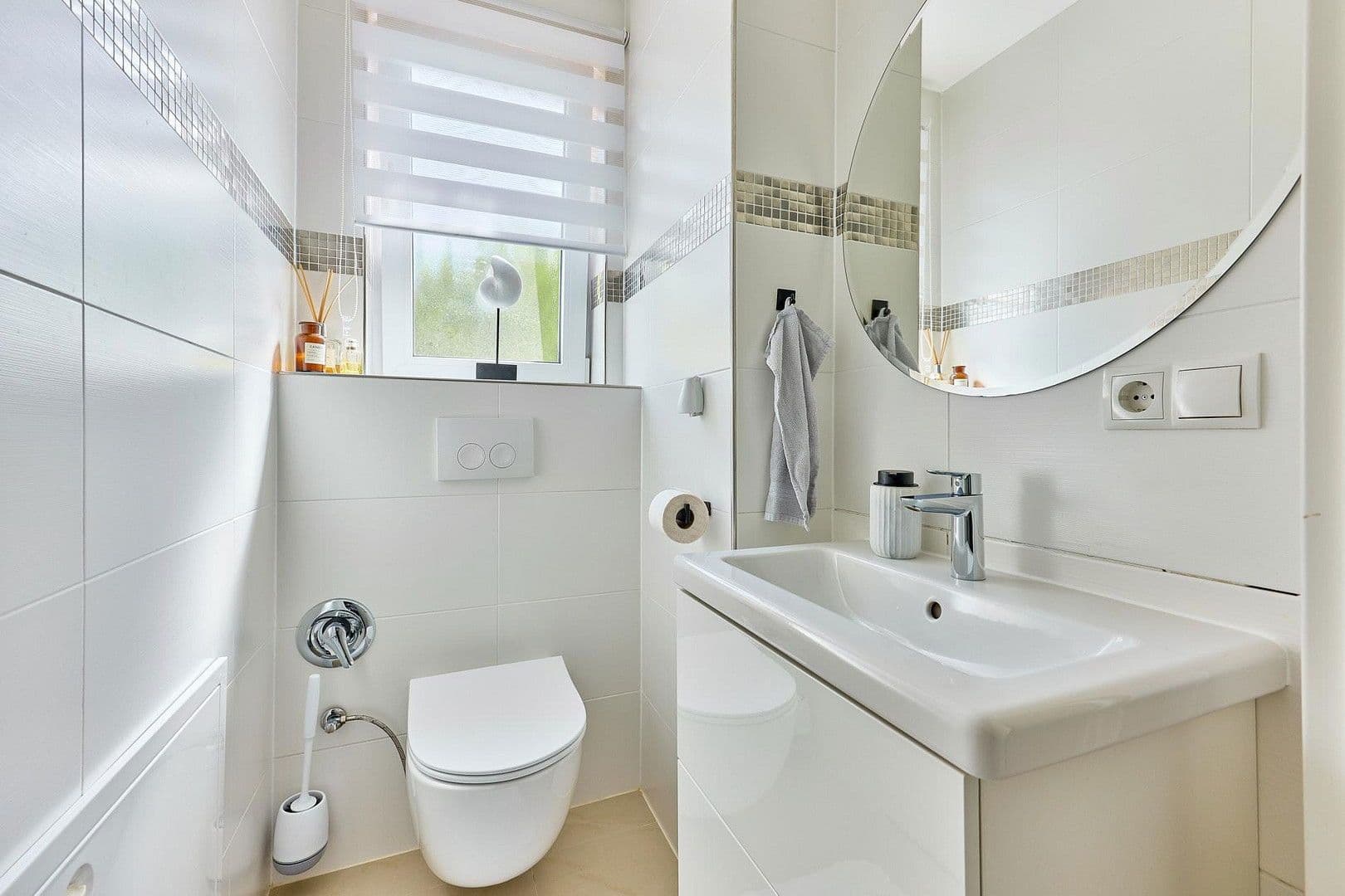 Predaj domu 314 m², pozemek 403 m², Christoph-Kröwerath-Str. 29, Ludwigshafen, Porýnie-Falcko Predaj domu 314 m², pozemek 403 m², Christoph-Kröwerath-Str. 29, Ludwigshafen, Porýnie-Falcko