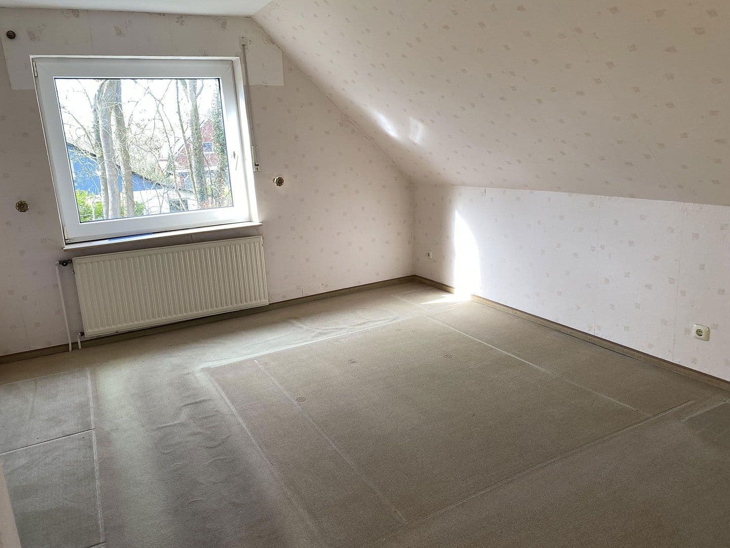 Predaj domu 93 m², pozemek 293 m², Aurich, Dolné Sasko Predaj domu 93 m², pozemek 293 m², Aurich, Dolné Sasko