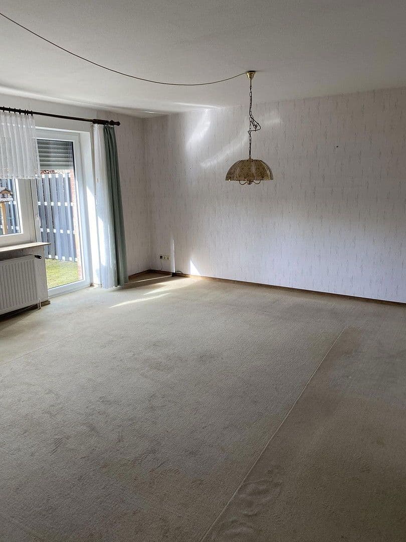Predaj domu 93 m², pozemek 293 m², Aurich, Dolné Sasko Predaj domu 93 m², pozemek 293 m², Aurich, Dolné Sasko