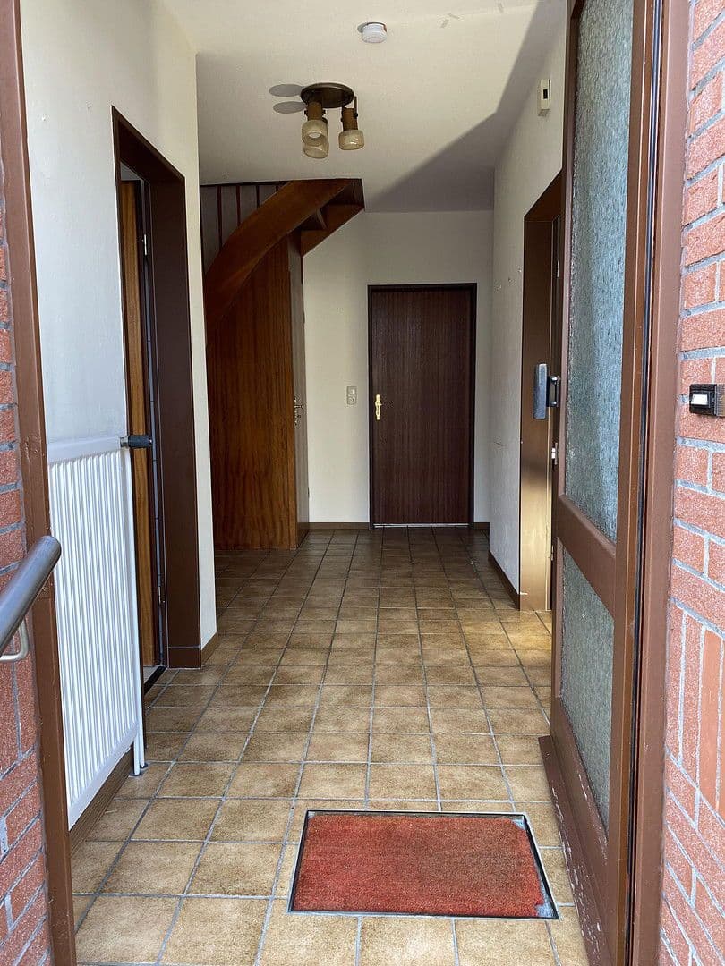 Predaj domu 93 m², pozemek 293 m², Aurich, Dolné Sasko Predaj domu 93 m², pozemek 293 m², Aurich, Dolné Sasko