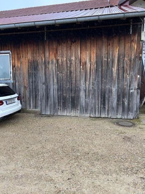 Prenájom nebytového priestoru 124 m², Forstern, Bavorsko Prenájom nebytového priestoru 124 m², Forstern, Bavorsko