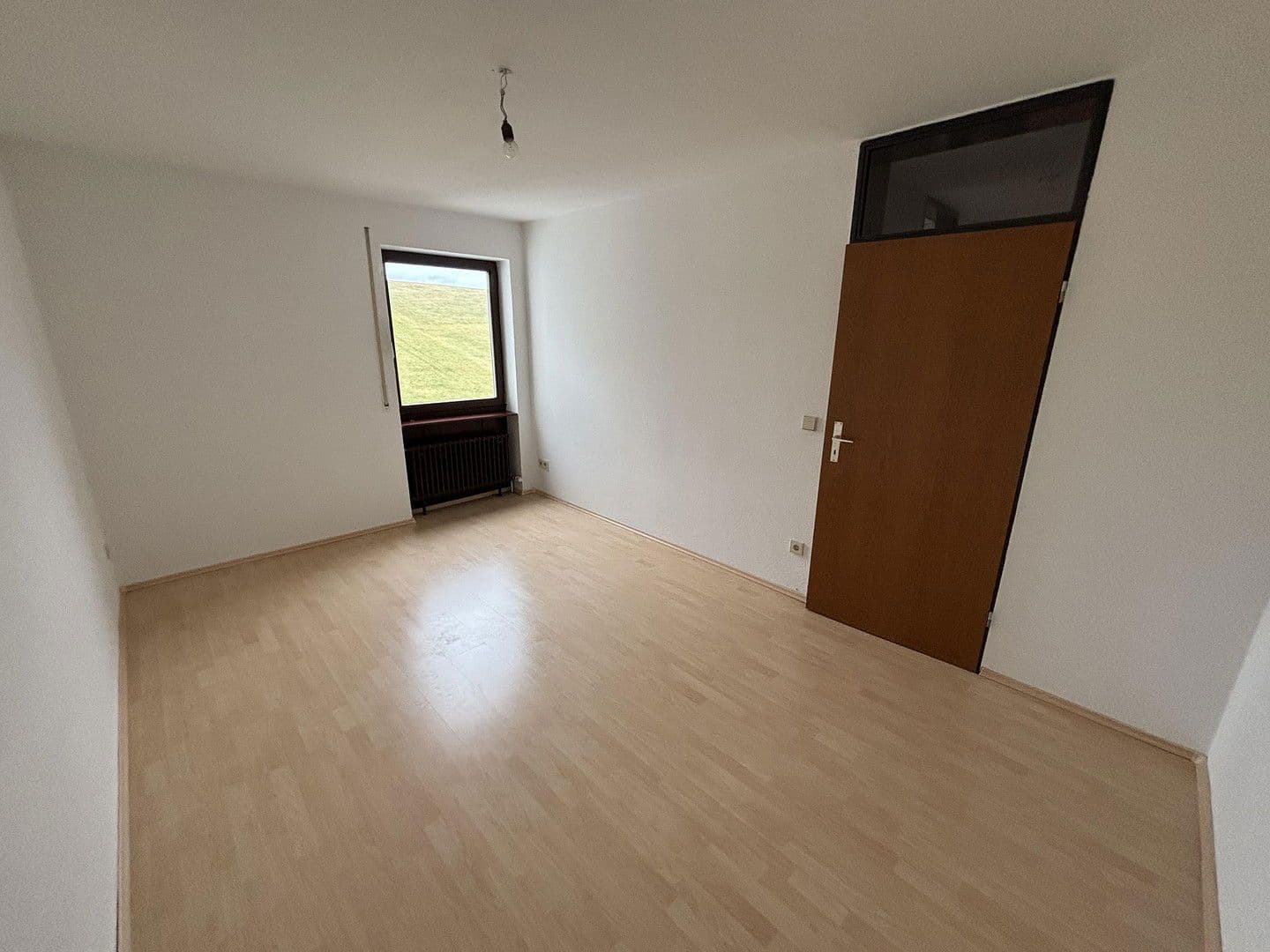 Prenájom bytu 3-izbový 103 m², Albrecht-Erhardt-Str. 15, Aalen, Bádensko-Wurttembersko Prenájom bytu 3-izbový 103 m², Albrecht-Erhardt-Str. 15, Aalen, Bádensko-Wurttembersko