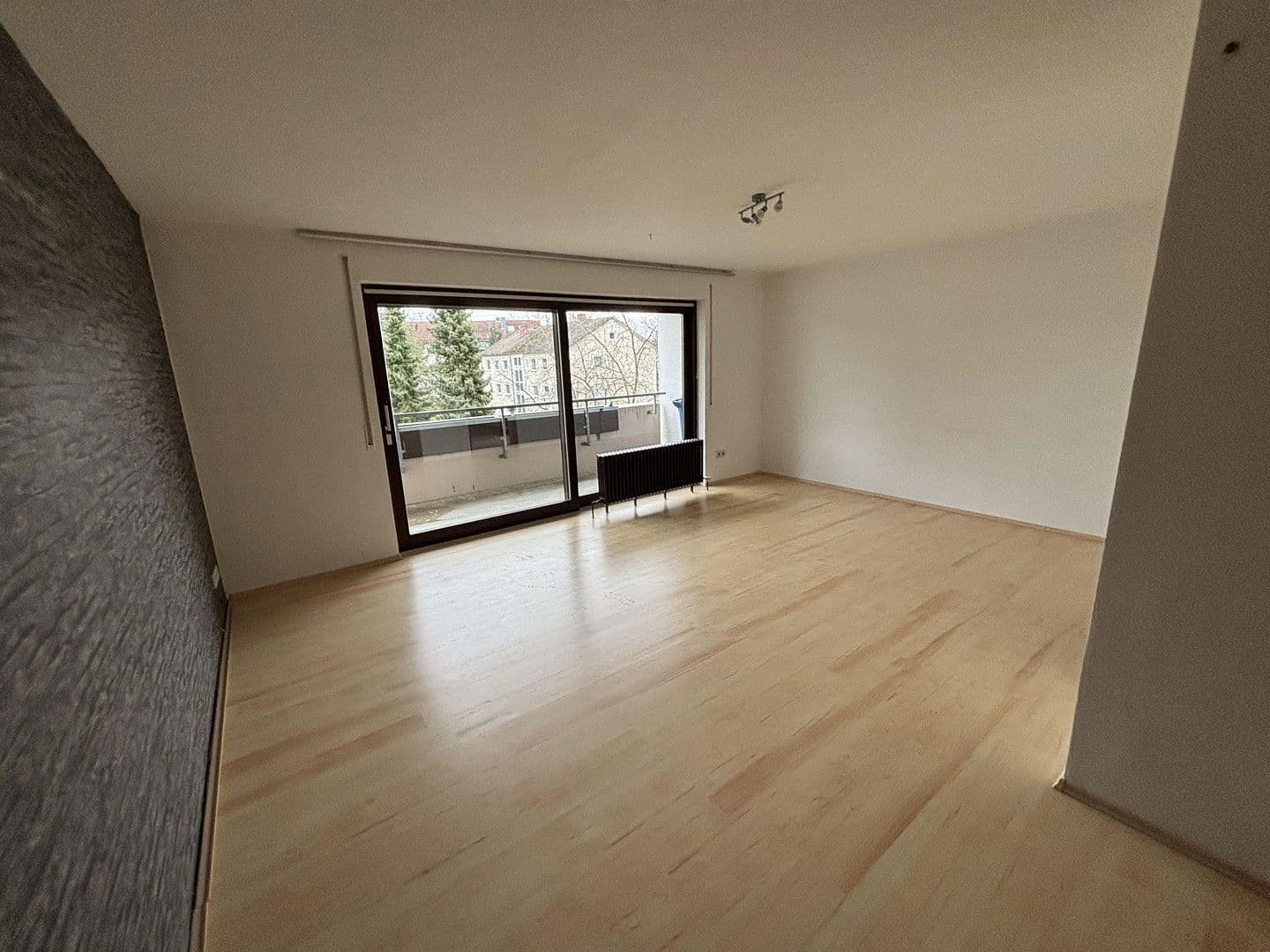 Prenájom bytu 3-izbový 103 m², Albrecht-Erhardt-Str. 15, Aalen, Bádensko-Wurttembersko Prenájom bytu 3-izbový 103 m², Albrecht-Erhardt-Str. 15, Aalen, Bádensko-Wurttembersko