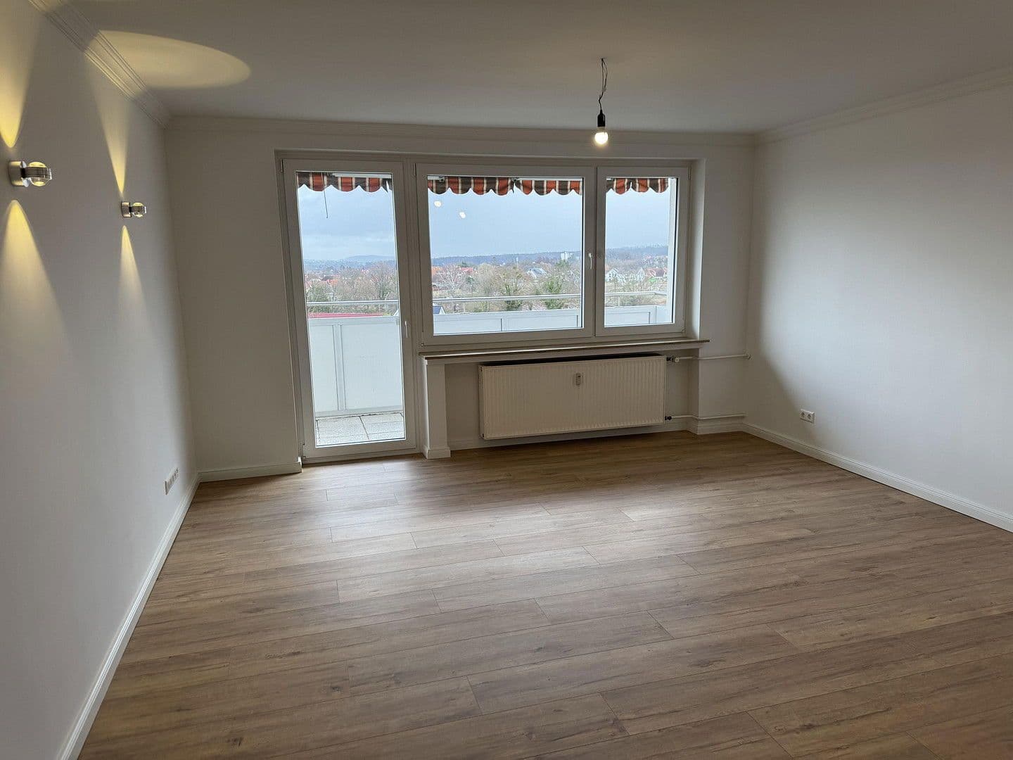 Predaj bytu 3-izbový 80 m², Barsinghausen, Dolné Sasko Predaj bytu 3-izbový 80 m², Barsinghausen, Dolné Sasko