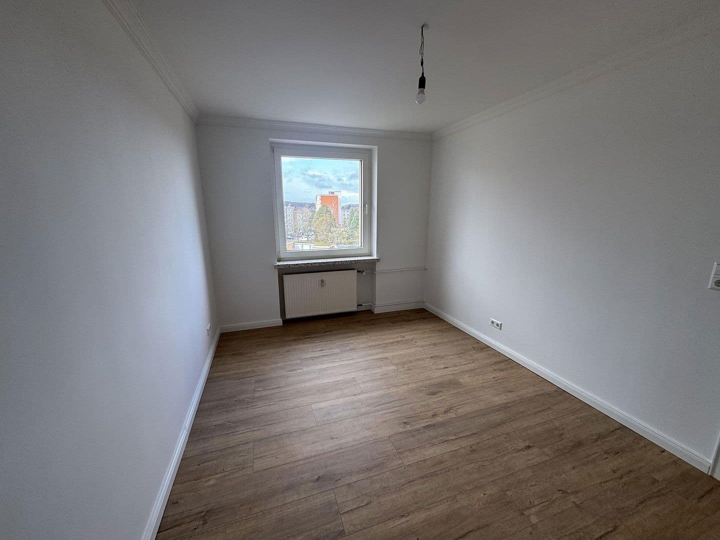 Predaj bytu 3-izbový 80 m², Barsinghausen, Dolné Sasko Predaj bytu 3-izbový 80 m², Barsinghausen, Dolné Sasko