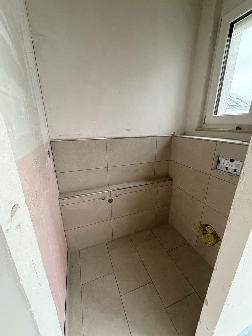 Prenájom domu 148 m², pozemek 240 m², Am Löhlein 43, Roth, Bavorsko Prenájom domu 148 m², pozemek 240 m², Am Löhlein 43, Roth, Bavorsko