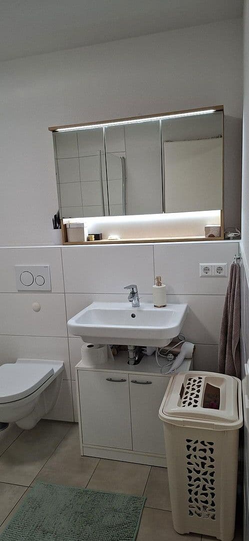 Predaj bytu 3-izbový 77 m², Pforzheim, Bádensko-Wurttembersko Predaj bytu 3-izbový 77 m², Pforzheim, Bádensko-Wurttembersko