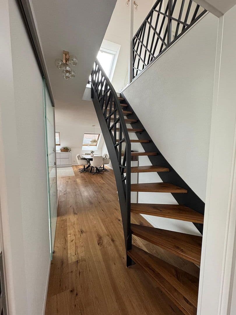 Predaj bytu 3-izbový 94 m², Salach, Bádensko-Wurttembersko Predaj bytu 3-izbový 94 m², Salach, Bádensko-Wurttembersko