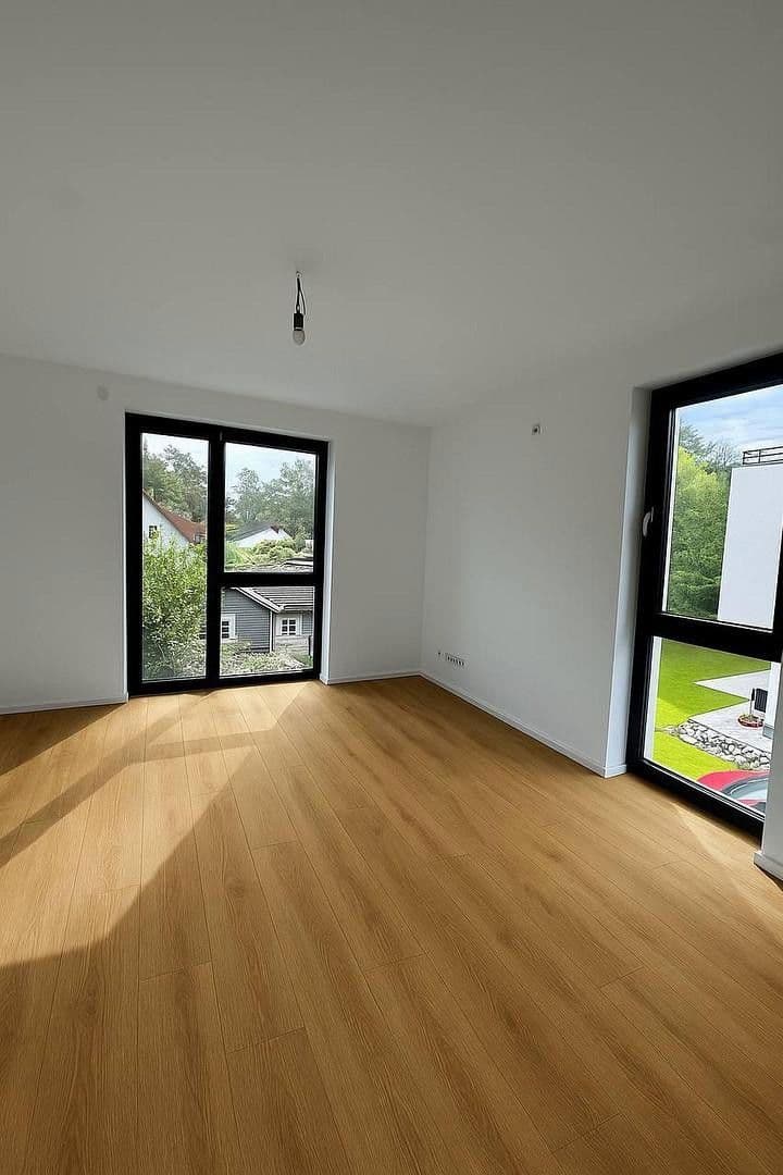 Predaj domu 122 m², pozemek 197 m², Odernheimer Straße 94 A, Berlin, Berlín Predaj domu 122 m², pozemek 197 m², Odernheimer Straße 94 A, Berlin, Berlín