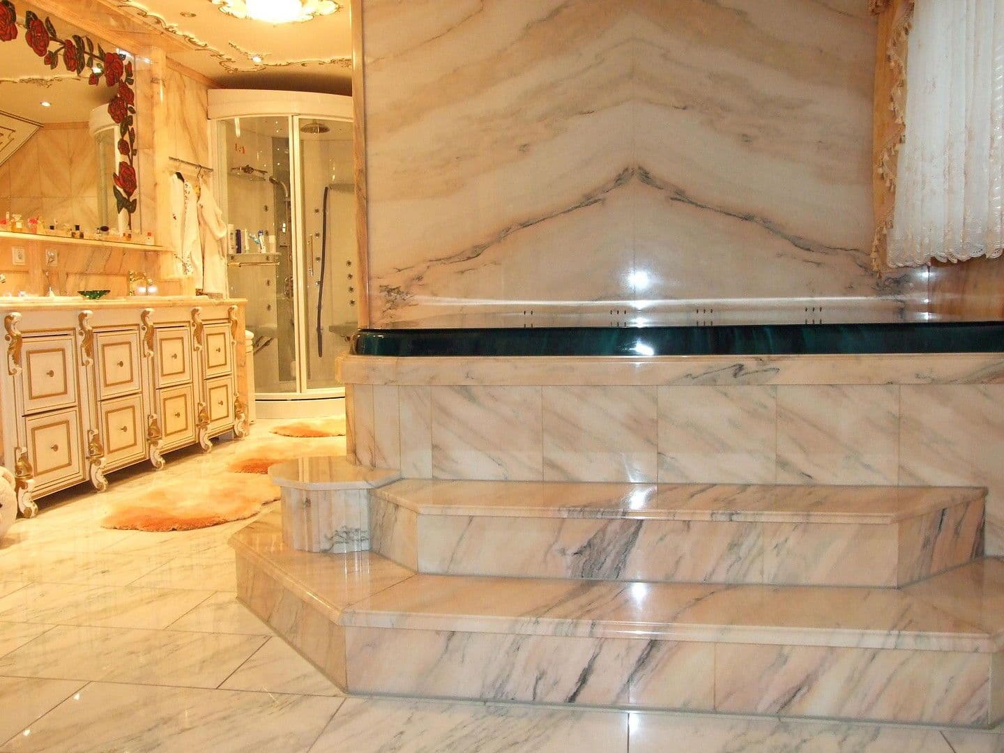 Predaj bytu 5-izbový 170 m², Nürnberg, Bavorsko Predaj bytu 5-izbový 170 m², Nürnberg, Bavorsko