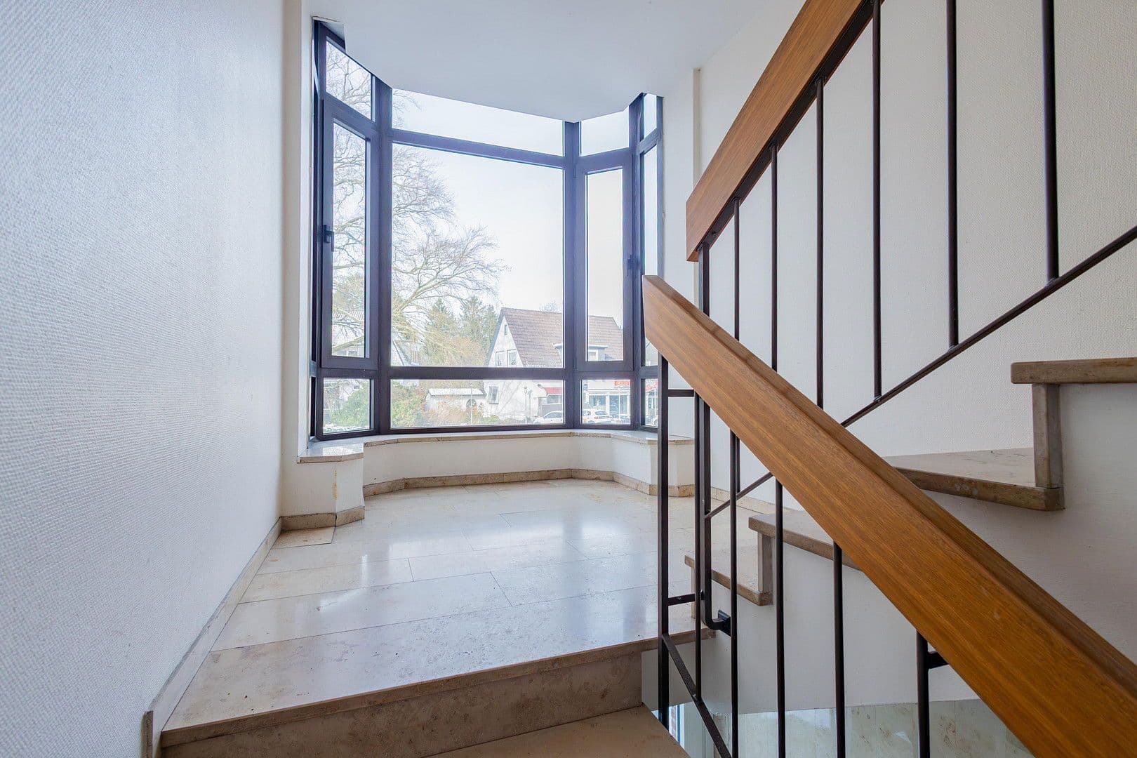 Prenájom bytu 3-izbový 88 m², Hamburg, Hamburg Prenájom bytu 3-izbový 88 m², Hamburg, Hamburg