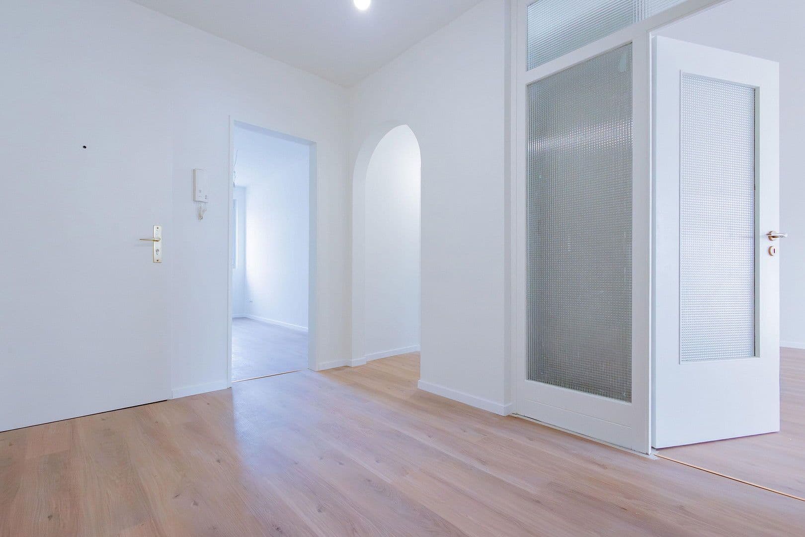 Prenájom bytu 3-izbový 88 m², Hamburg, Hamburg Prenájom bytu 3-izbový 88 m², Hamburg, Hamburg