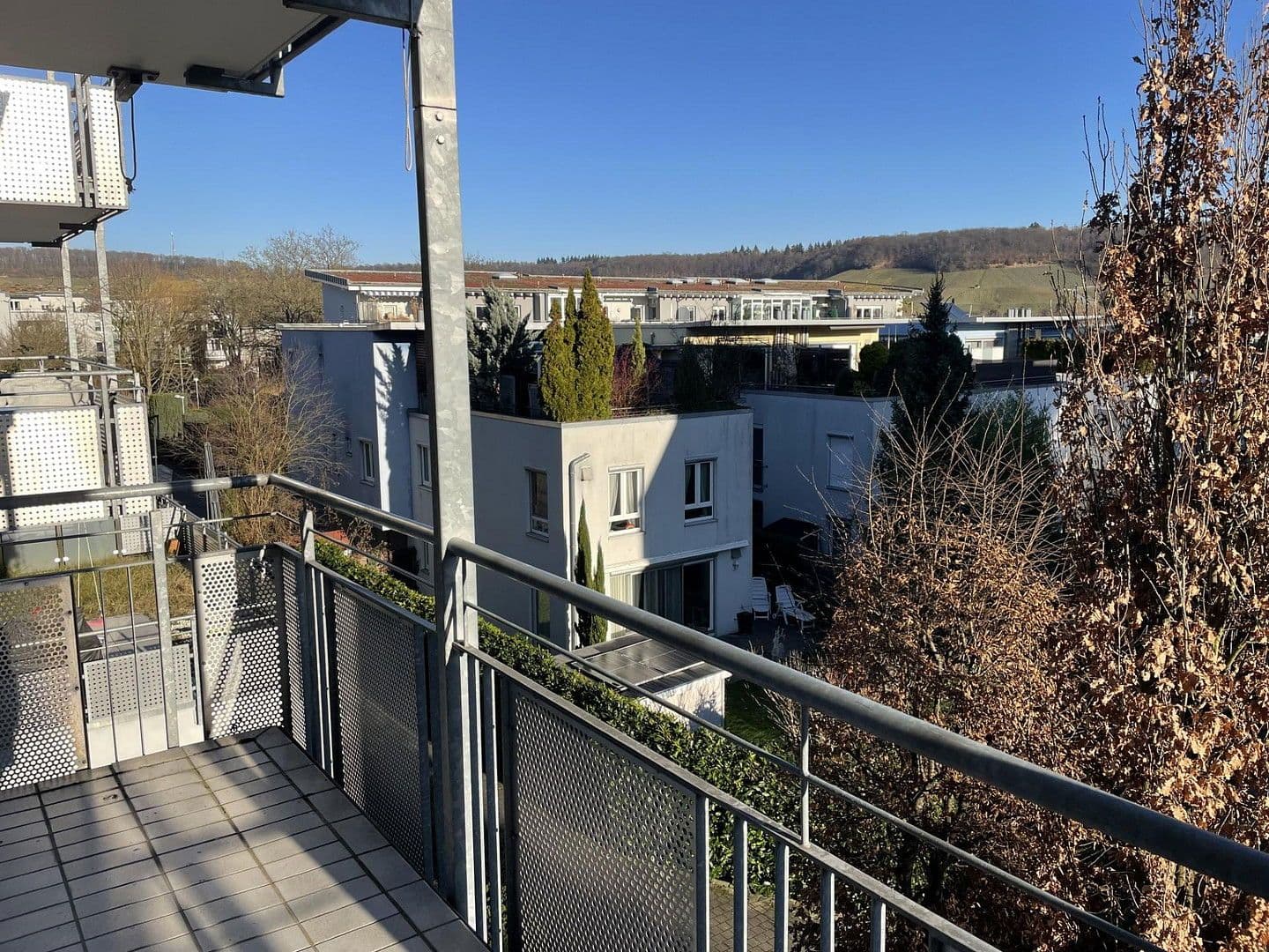 Prenájom bytu 3-izbový 82 m², Heilbronn, Bádensko-Wurttembersko Prenájom bytu 3-izbový 82 m², Heilbronn, Bádensko-Wurttembersko