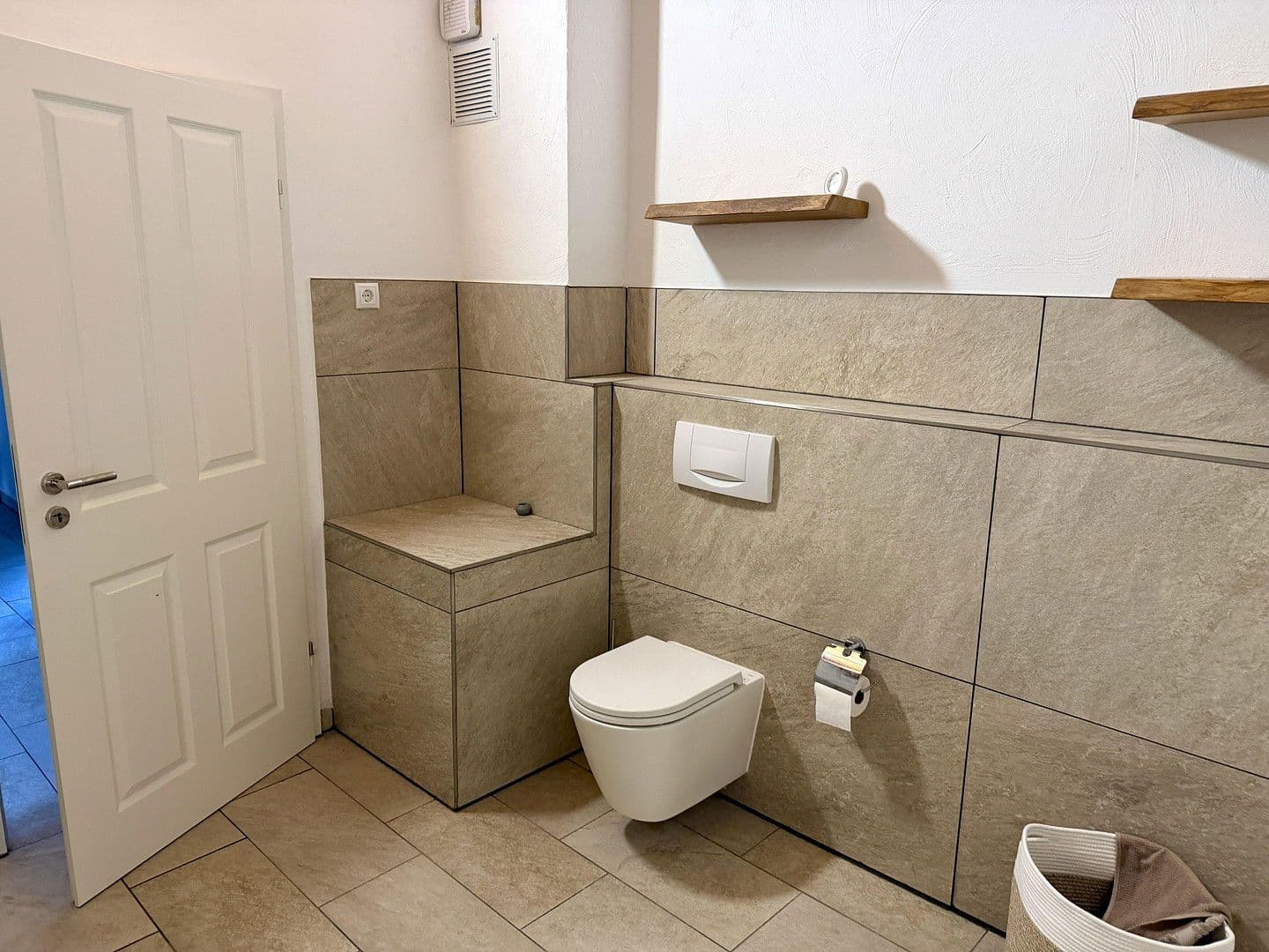 Prenájom kancelárie 1.100 m², Euskirchen, Severné Porýnie - Westfálsko Prenájom kancelárie 1.100 m², Euskirchen, Severné Porýnie - Westfálsko