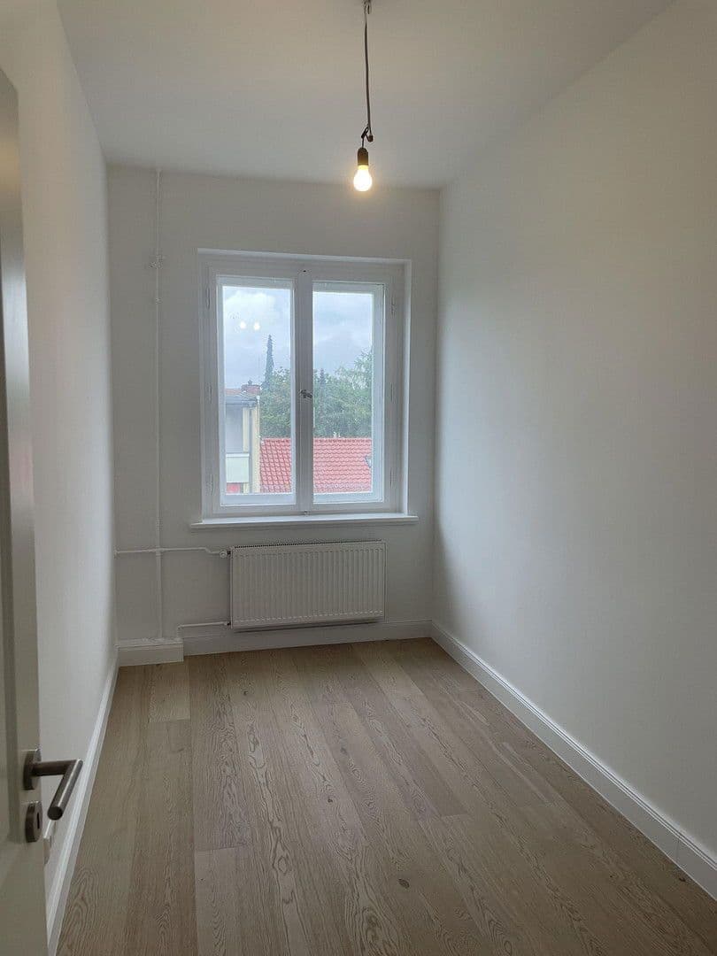 Predaj bytu 3-izbový 69 m², Weichselstraße 30, Berlin, Berlín Predaj bytu 3-izbový 69 m², Weichselstraße 30, Berlin, Berlín