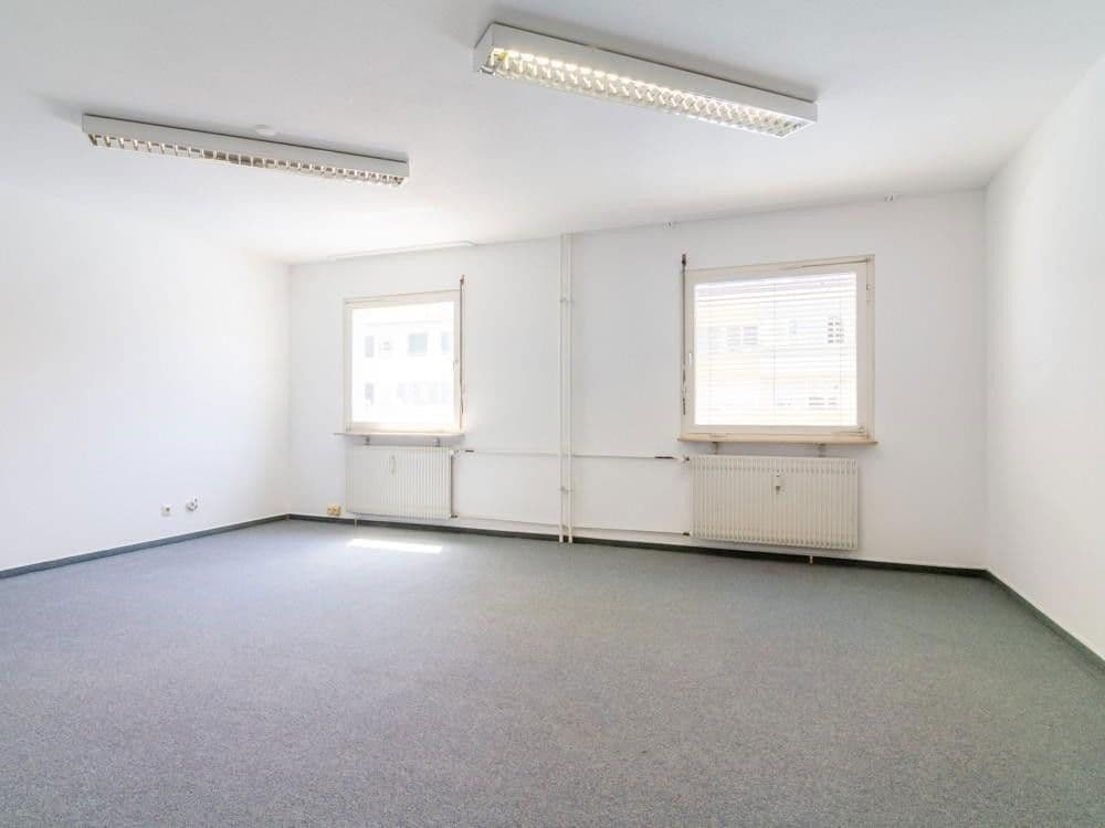 Prenájom bytu 2-izbový 74 m², Hauptstrasse 160, Weil am Rhein, Bádensko-Wurttembersko Prenájom bytu 2-izbový 74 m², Hauptstrasse 160, Weil am Rhein, Bádensko-Wurttembersko
