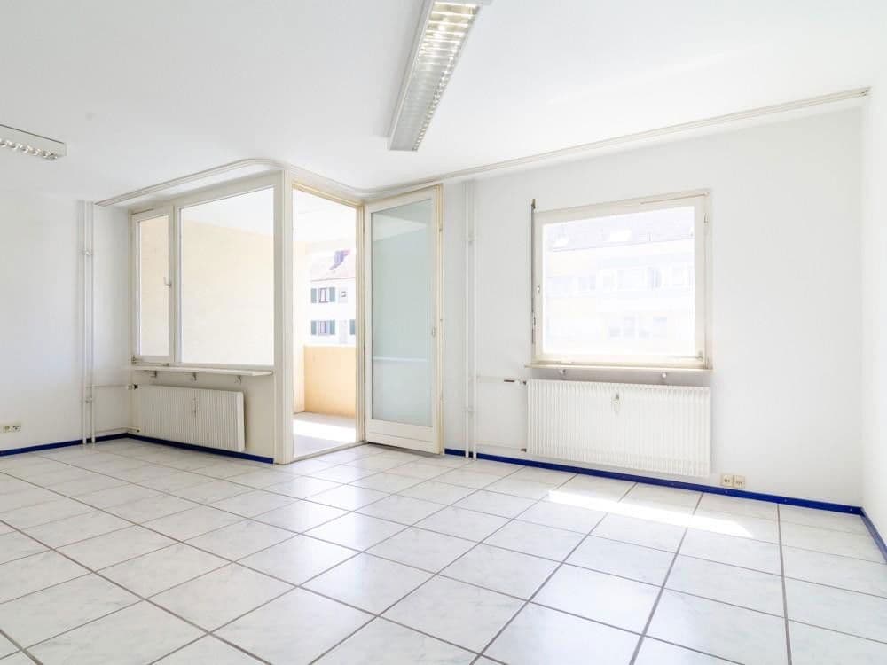 Prenájom bytu 2-izbový 74 m², Hauptstrasse 160, Weil am Rhein, Bádensko-Wurttembersko Prenájom bytu 2-izbový 74 m², Hauptstrasse 160, Weil am Rhein, Bádensko-Wurttembersko