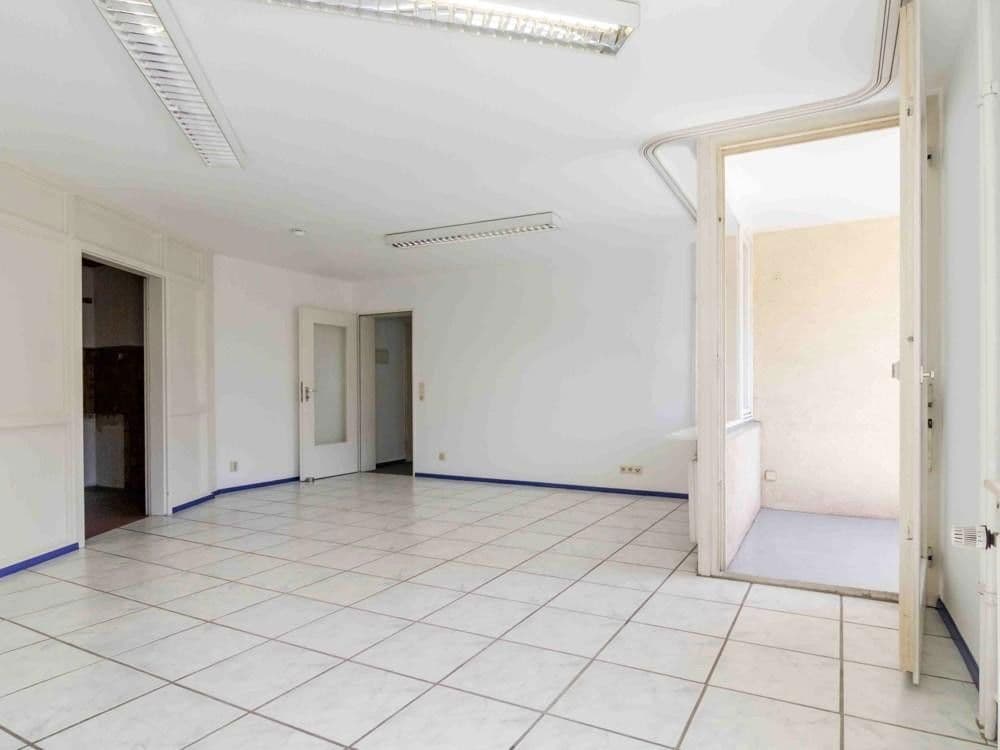 Prenájom bytu 2-izbový 74 m², Hauptstrasse 160, Weil am Rhein, Bádensko-Wurttembersko Prenájom bytu 2-izbový 74 m², Hauptstrasse 160, Weil am Rhein, Bádensko-Wurttembersko