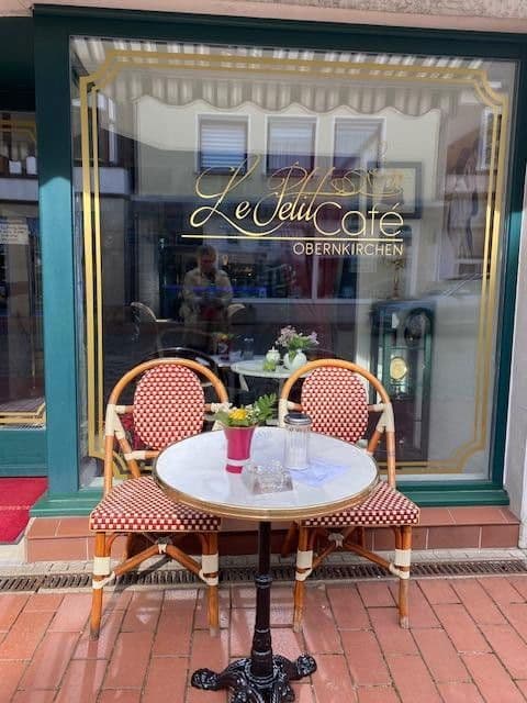 Predaj domu 200 m², pozemek 665 m², Friedrich-Ebert-Straße 17, Obernkirchen, Dolné Sasko Predaj domu 200 m², pozemek 665 m², Friedrich-Ebert-Straße 17, Obernkirchen, Dolné Sasko