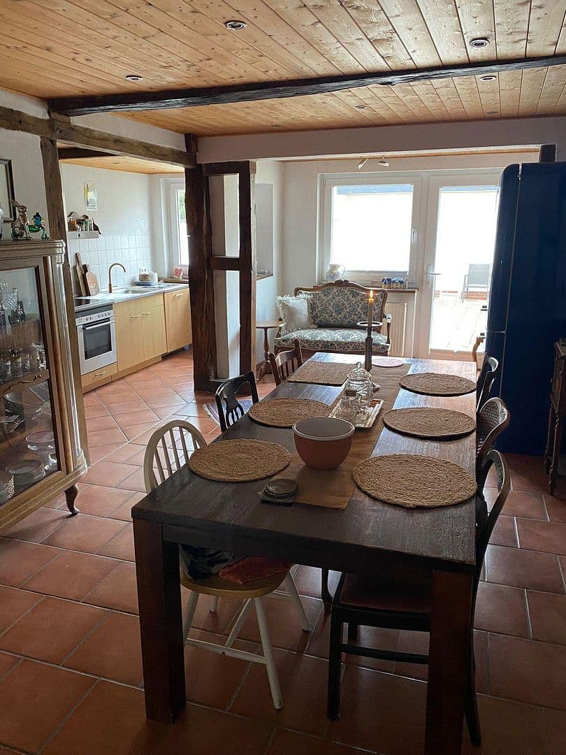 Predaj domu 200 m², pozemek 665 m², Friedrich-Ebert-Straße 17, Obernkirchen, Dolné Sasko Predaj domu 200 m², pozemek 665 m², Friedrich-Ebert-Straße 17, Obernkirchen, Dolné Sasko