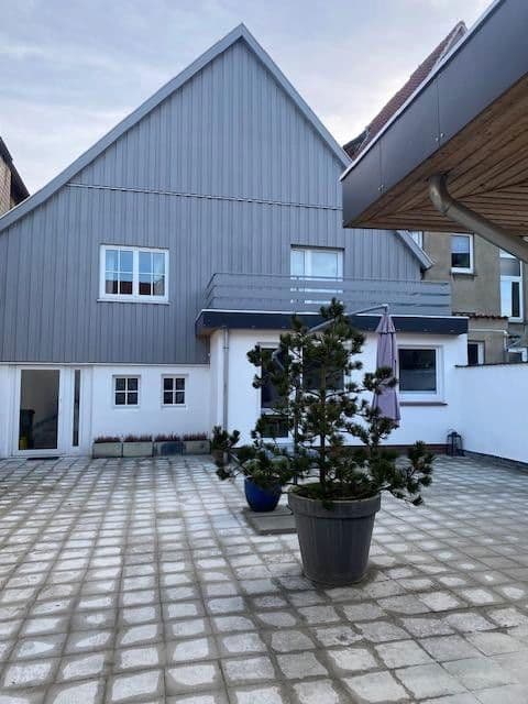 Predaj domu 200 m², pozemek 665 m², Friedrich-Ebert-Straße 17, Obernkirchen, Dolné Sasko Predaj domu 200 m², pozemek 665 m², Friedrich-Ebert-Straße 17, Obernkirchen, Dolné Sasko